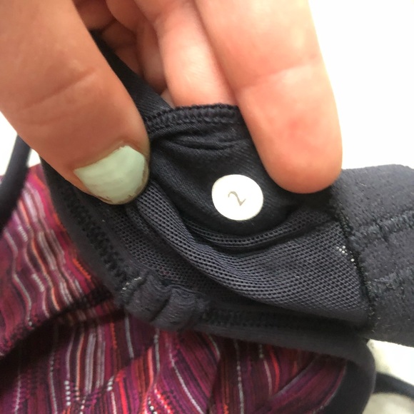 Lululemon Power Y Tank Size 2 - Picture 3 of 4